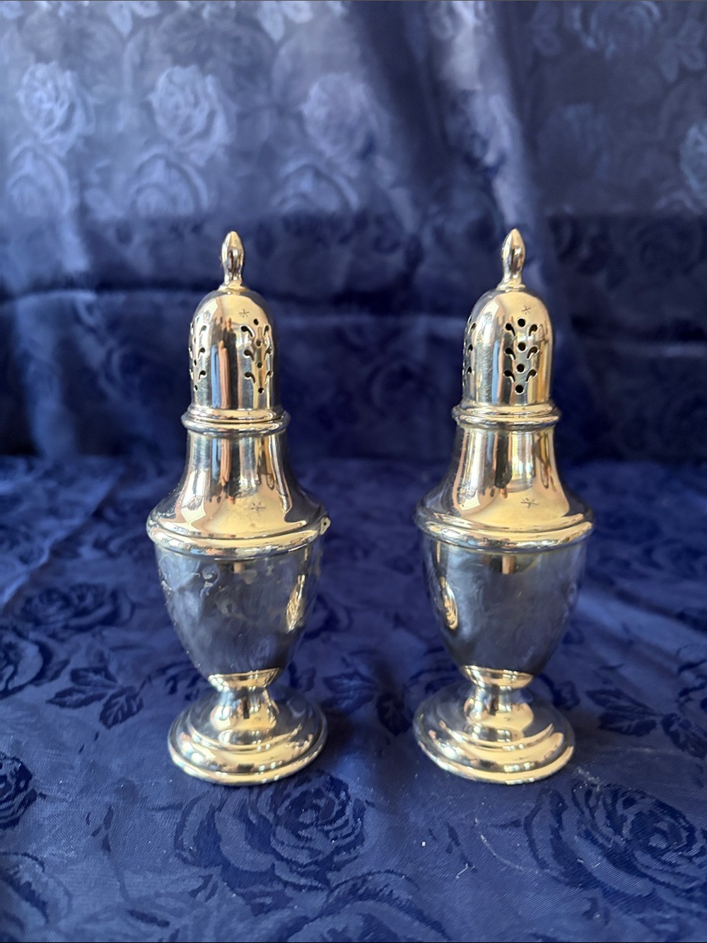 International Sterling Salt And Pepper Shakers-.925 Sterling Silver (74g)